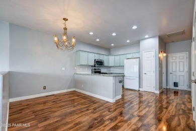Gorgeous modern townhouse in Prescott Country Club. Move in on Prescott Golf and Country Club in Arizona - for sale on GolfHomes.com, golf home, golf lot