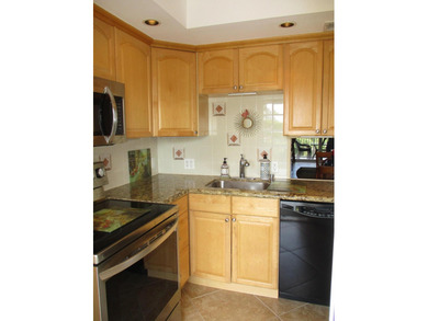 Welcome to this beautifully furnished upgraded 2-bedroom on Palm-Aire Country Club and Resort - Palms in Florida - for sale on GolfHomes.com, golf home, golf lot