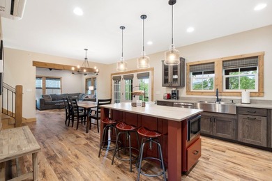 Table Rock Lake Retreat - Turn-Key Furnished | Nightly Rental on Kimberling City Golf Club in Missouri - for sale on GolfHomes.com, golf home, golf lot