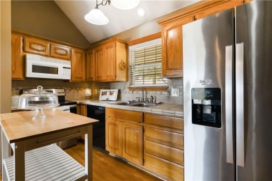 Affordable Lake Life with a View -- Minutes from Table Rock & on Holiday Island Executive Golf Course in Arkansas - for sale on GolfHomes.com, golf home, golf lot