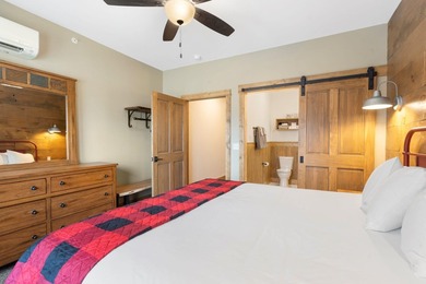 Table Rock Lake Retreat - Turn-Key Furnished | Nightly Rental on Kimberling City Golf Club in Missouri - for sale on GolfHomes.com, golf home, golf lot