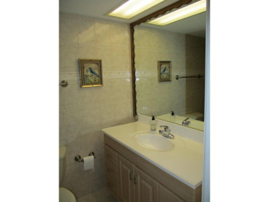 Welcome to this beautifully furnished upgraded 2-bedroom on Palm-Aire Country Club and Resort - Palms in Florida - for sale on GolfHomes.com, golf home, golf lot