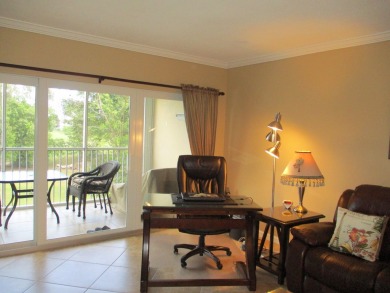 Welcome to this beautifully furnished upgraded 2-bedroom on Palm-Aire Country Club and Resort - Palms in Florida - for sale on GolfHomes.com, golf home, golf lot