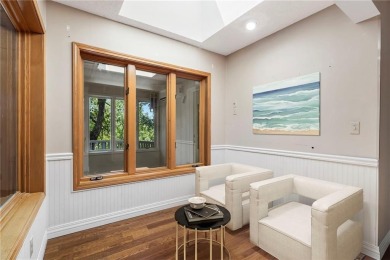 Custom 2 bed, 2.5 bath home with all main living on one level on Bella Vista Country Club - Berksdale in Arkansas - for sale on GolfHomes.com, golf home, golf lot