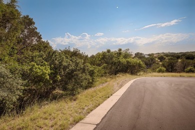Located on a very quiet cul-de-sac street just a few minutes on Horseshoe Bay Private Golf Course in Texas - for sale on GolfHomes.com, golf home, golf lot