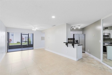 Welcome to this first-floor 2-bedroom, 2-bath condo located in a on Ventura Country Club in Florida - for sale on GolfHomes.com, golf home, golf lot