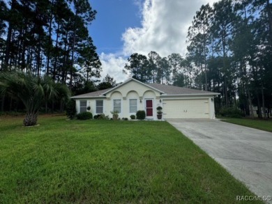 This Citrus Springs gem has been lovingly maintained and offers on Citrus Springs Country Club in Florida - for sale on GolfHomes.com, golf home, golf lot