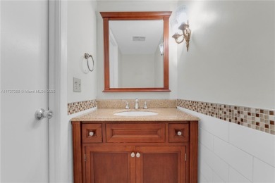 EXCELLENT LOCATION THIS LOVELY CONDO IS  READY TO MOVE IN * on The Diplomat Golf Resort and Spa in Florida - for sale on GolfHomes.com, golf home, golf lot