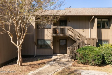 Updated 3 bedroom unit located on the 16th fairway of the PCC #5 on Pinehurst Resort and Country Club in North Carolina - for sale on GolfHomes.com, golf home, golf lot