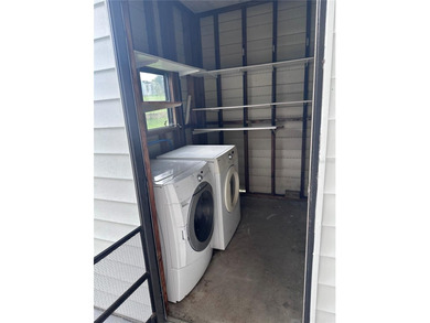 Completely Remodeled Home in the 55+ Zellwood Station Community! on Zellwood Station Country Club in Florida - for sale on GolfHomes.com, golf home, golf lot