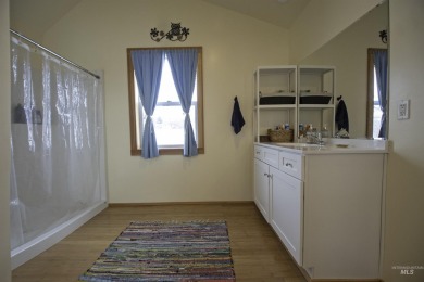 This adorable new 2-bedroom, 2-bathroom home is waiting for you on Council Mountain Golf Course in Idaho - for sale on GolfHomes.com, golf home, golf lot