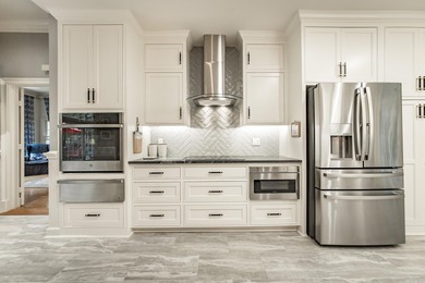 Welcome to this beautifully quintessential southern home on Mountain Ranch Golf Club in Arkansas - for sale on GolfHomes.com, golf home, golf lot