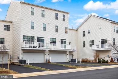 Luxury 4-level townhome in sought-after Brambleton Overlook on Brambleton Golf Course in Virginia - for sale on GolfHomes.com, golf home, golf lot