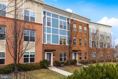 Luxury 4-level townhome in sought-after Brambleton Overlook on Brambleton Golf Course in Virginia - for sale on GolfHomes.com, golf home, golf lot