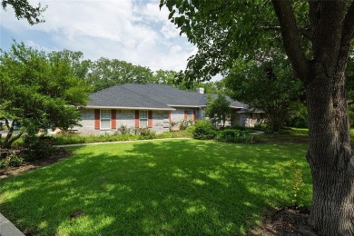 Welcome to your own private retreat at 331 County Road 3418 in on Bridgeport Country Club in Texas - for sale on GolfHomes.com, golf home, golf lot