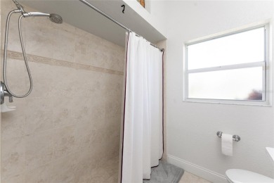 Beautiful and well maintained 3 bedroom, 2.5 bathroom, custom on Pinemoor West Golf Club in Florida - for sale on GolfHomes.com, golf home, golf lot