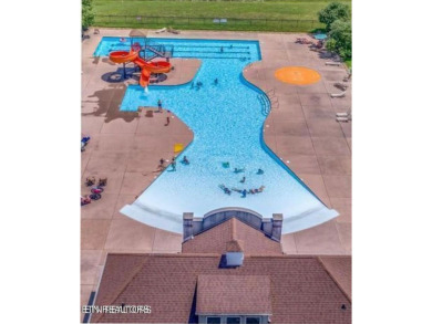 Beautifully light and open home in The Preserve at Oak Ridge! on The Preserve 9 Hole Golf Course in Tennessee - for sale on GolfHomes.com, golf home, golf lot