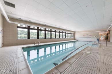 Beautifully light and open home in The Preserve at Oak Ridge! on The Preserve 9 Hole Golf Course in Tennessee - for sale on GolfHomes.com, golf home, golf lot