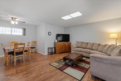 Beautifully renovated two bedroom/2 bath with enclosed bonus on Sun City Country Club in Arizona - for sale on GolfHomes.com, golf home, golf lot