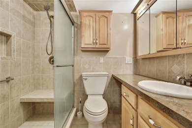 This charming pet-friendly 2-bedroom, 2-bathroom condo is a on Sugarmill Woods Golf and Country Club in Florida - for sale on GolfHomes.com, golf home, golf lot