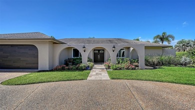 (Some photos virtually staged)Welcome to a home in a family on Palm Aire Country Club of Sarasota in Florida - for sale on GolfHomes.com, golf home, golf lot