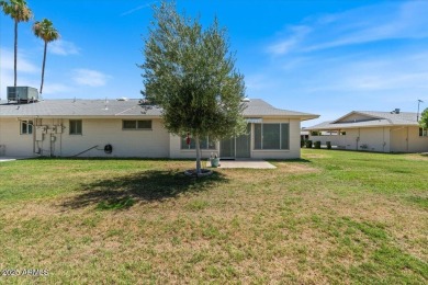 Beautifully renovated two bedroom/2 bath with enclosed bonus on Sun City Country Club in Arizona - for sale on GolfHomes.com, golf home, golf lot