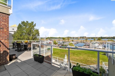Welcome to The Moorings at Columbia Point--Tri-Cities premier on Columbia Point Golf Course in Washington - for sale on GolfHomes.com, golf home, golf lot