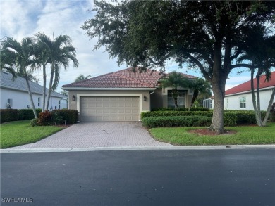 2-bedroom, 2-bathroom plus separate Den with French doors with a on Legends Golf and Country Club in Florida - for sale on GolfHomes.com, golf home, golf lot