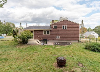 Welcome home to this beautiful 3-bedroom residence perfectly on Brunswick Golf Club in Maine - for sale on GolfHomes.com, golf home, golf lot