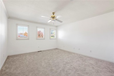 This large, spacious condo in East Fayetteville offers gorgeous on Paradise Valley Athletic Club in Arkansas - for sale on GolfHomes.com, golf home, golf lot