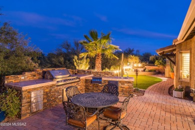 Entertainer's dream! Gorgeous 3 BR, 3 BA +Den Cimarron model on Quail Creek Country Club  in Arizona - for sale on GolfHomes.com, golf home, golf lot