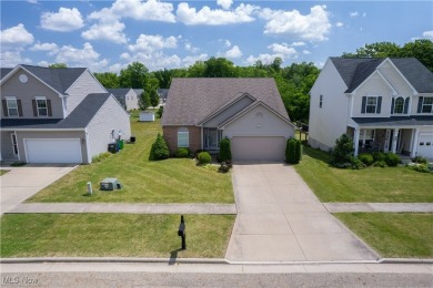 Welcome to this stunning 3-bedroom, 2.5-bathroom home perfectly on Boulder Creek Golf Club in Ohio - for sale on GolfHomes.com, golf home, golf lot