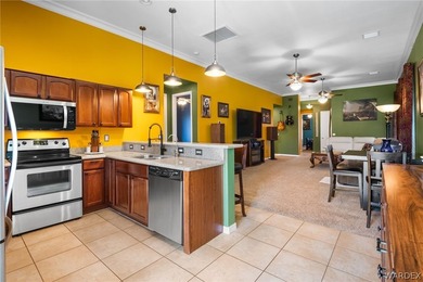 BEAUTIFUL 3 BEDROOM HOME WITH 2 1/2 BATHROOMS AND A BONUS on Valle Vista Golf Course in Arizona - for sale on GolfHomes.com, golf home, golf lot