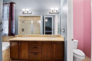 BEAUTIFUL 3 BEDROOM HOME WITH 2 1/2 BATHROOMS AND A BONUS on Valle Vista Golf Course in Arizona - for sale on GolfHomes.com, golf home, golf lot