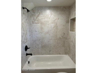 Rare Opportunity in Show Low Country Club - Spacious 3-Bedroom on Bison Golf and Country Club in Arizona - for sale on GolfHomes.com, golf home, golf lot