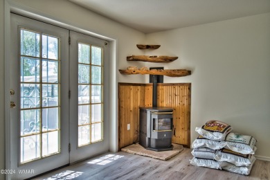 Rare Opportunity in Show Low Country Club - Spacious 3-Bedroom on Bison Golf and Country Club in Arizona - for sale on GolfHomes.com, golf home, golf lot