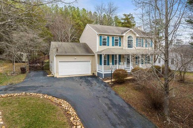 Welcome to lake living in Lake Monticello, where everyday life on Lake Monticello Golf Course in Virginia - for sale on GolfHomes.com, golf home, golf lot