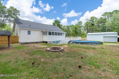 Spacious Living on a Rare .44 acre in Boiling Spring Lakes!

The on The Lakes Country Club in North Carolina - for sale on GolfHomes.com, golf home, golf lot