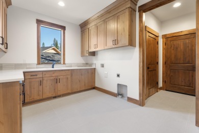 Situated in the private residential community of Caldera Springs on Sunriver Caldera Springs Golf Course in Oregon - for sale on GolfHomes.com, golf home, golf lot