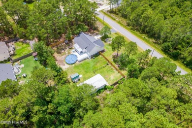 Spacious Living on a Rare .44 acre in Boiling Spring Lakes!

The on The Lakes Country Club in North Carolina - for sale on GolfHomes.com, golf home, golf lot