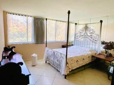 CORNER UNIT! VERY QUIET!  24/7 manned Gated community. Banyan on The President Country Club in Florida - for sale on GolfHomes.com, golf home, golf lot