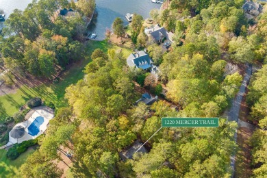 Charming lake access home situated on a unique lot that offers on Reynolds Lake Oconee - The Oconee in Georgia - for sale on GolfHomes.com, golf home, golf lot