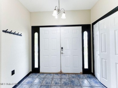 Spacious 5BR/5BA Home in Beautiful Diamondhead, MSDiscover on Diamondhead Country Club in Mississippi - for sale on GolfHomes.com, golf home, golf lot