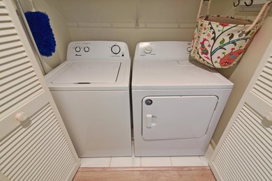 Unbelievable value in Prestigious Piper's Landing Yacht & on Pipers Landing Country Club in Florida - for sale on GolfHomes.com, golf home, golf lot