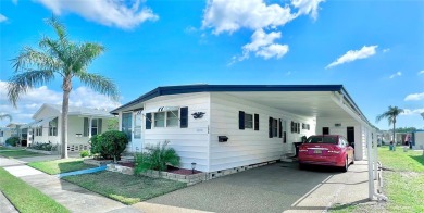 Exceptional Value in Fairway Village - 2 Bed, 2 Bath Home Under on Fairway Village Golf Course in Florida - for sale on GolfHomes.com, golf home, golf lot