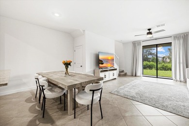 Welcome to this beautiful 3-bedroom, 2.5-bathroom townhome in on Lakewood National Golf Club in Florida - for sale on GolfHomes.com, golf home, golf lot