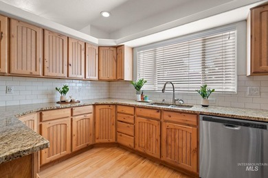 Turn-key single-level home backing directly to Lakeview Golf on Lakeview Golf Club in Idaho - for sale on GolfHomes.com, golf home, golf lot