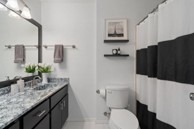 Beautifully remodeled one-story townhome in prime Horseshoe Bay on Slick Rock Golf Course - Horseshoe Bay in Texas - for sale on GolfHomes.com, golf home, golf lot