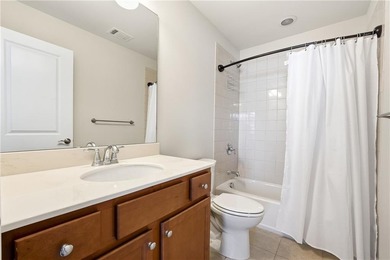 Welcome to this well maintained Beachwood Floorplan in Cresswind on Lanier Island Legacy Golf Couorse in Georgia - for sale on GolfHomes.com, golf home, golf lot