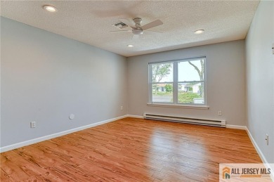 Welcome to this beautifully newly renovate/ updated Masterlodge on Clearbrook Golf Club in New Jersey - for sale on GolfHomes.com, golf home, golf lot